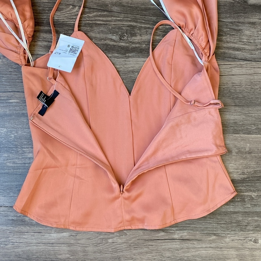 NWT Forever 21 Satin Corset Top Rust Orange Off Shoulder Long Puff Sleeve Size S - Picture 3 of 6